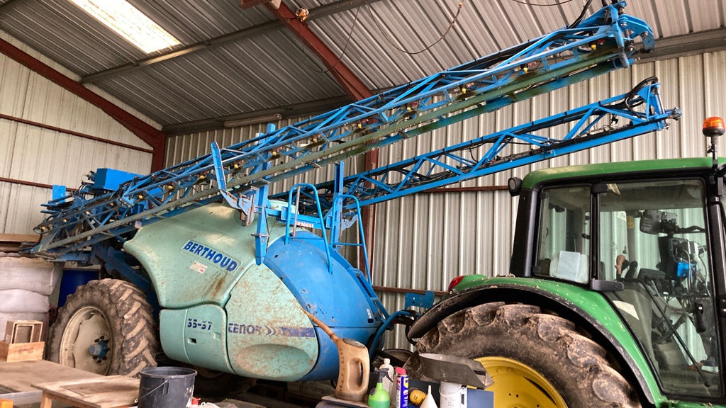 Berthoud tenor 3537 sprayers 21 000 €