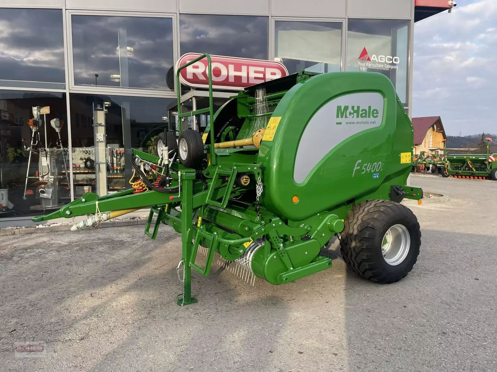 E-FARM: McHale F 5400 c - Baler - id CHIXTMI - €36,583 - Year of construction: 2023 - Austria
