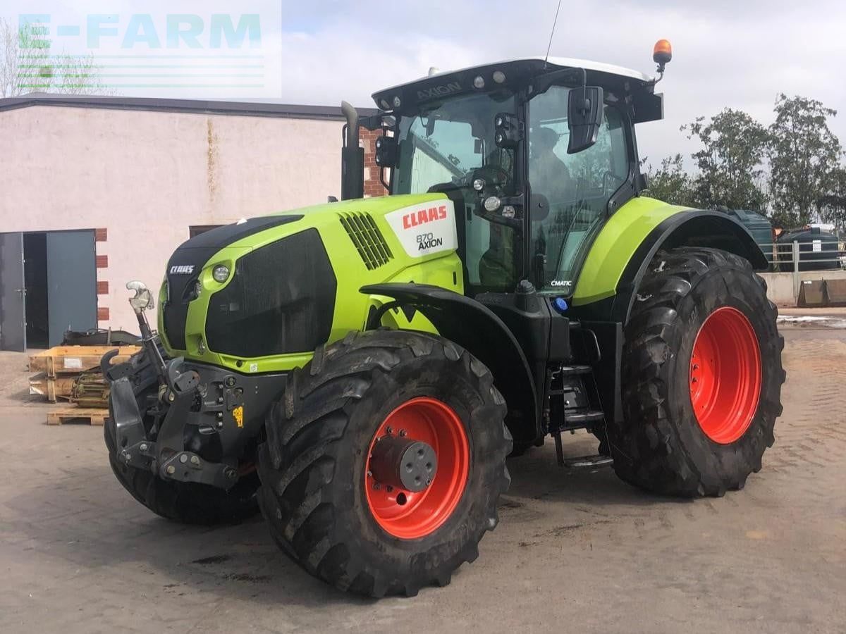 Claas Axion 870 Tractor €105,509