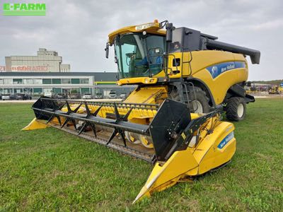 E-FARM: New Holland CX 780 N - Combine harvester - id 2SDB94I - €115,000 - Year of construction: 2008 - Italy