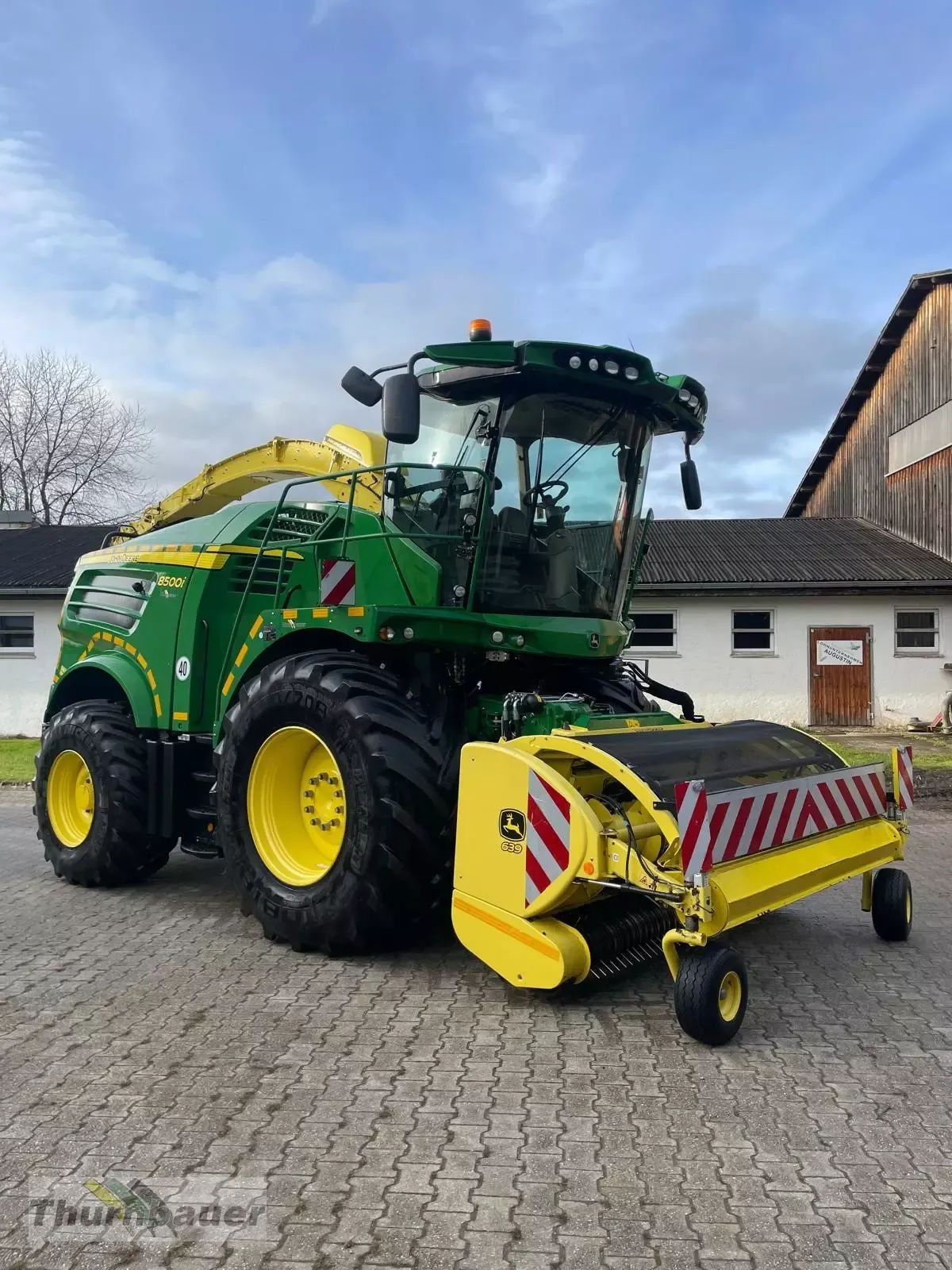 E-FARM: John Deere 8500 - Cosechadora de forraje autopropulsada - id DC8CMLI - Año: 2016 - Horas: 2520,Potencia del motor: 585,Alemania