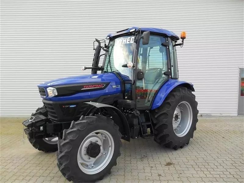 FARMTRAC ft6075e 4wd Tractor €33,202