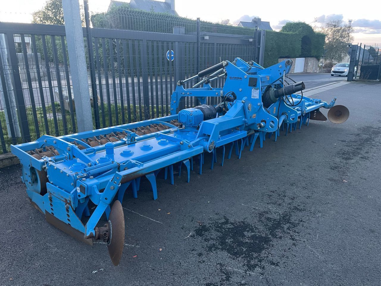 Lemken zirkon 12/600 Herse rotative 37 000 €