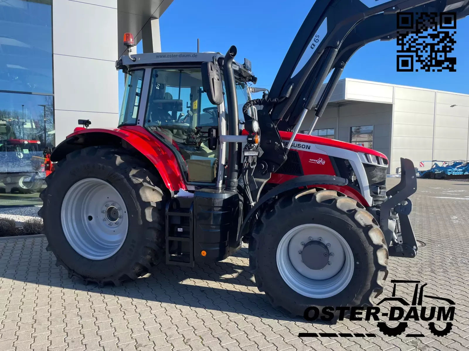 E-FARM: Massey Ferguson 6S.165 Exclusive - Tractor - id E3GYXHT - Year of construction: 2024 - Engine hours: 70,Engine power (HP): 185,Germany