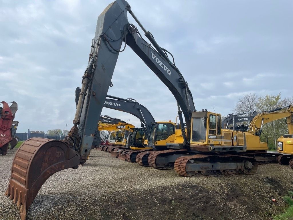 VOLVO ec450 Crawler excavator