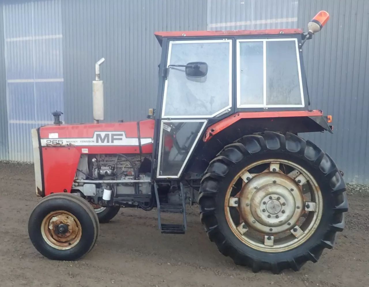 Massey Ferguson 265 Tracteur