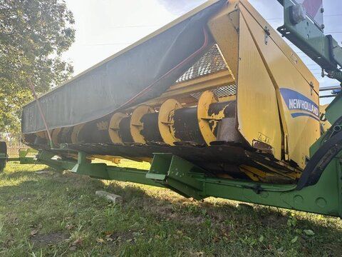 E-FARM: New Holland gps schneidwerk - Gemüseerntemaschine - id NGVGKLP - 21.500 € - Baujahr: 2014 - Deutschland