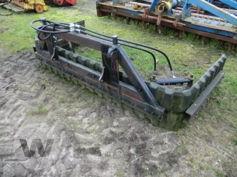 E-FARM: Hand-made 4,00 m - Załącznik - id 1RXAZQD - 2900 € - Niemcy