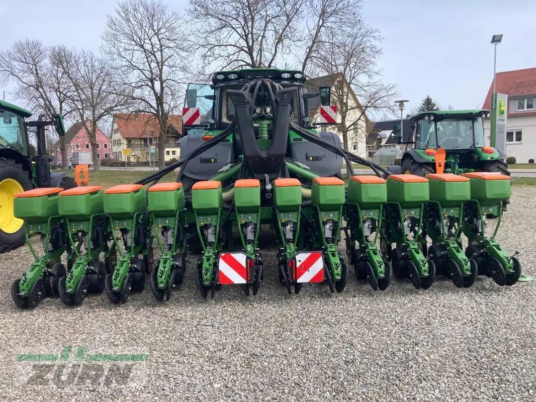 E-FARM: Amazone precea6000-2fcc - Precision drill - id CGBTBM5 - €49,000 - Year of construction: 2021 - Germany