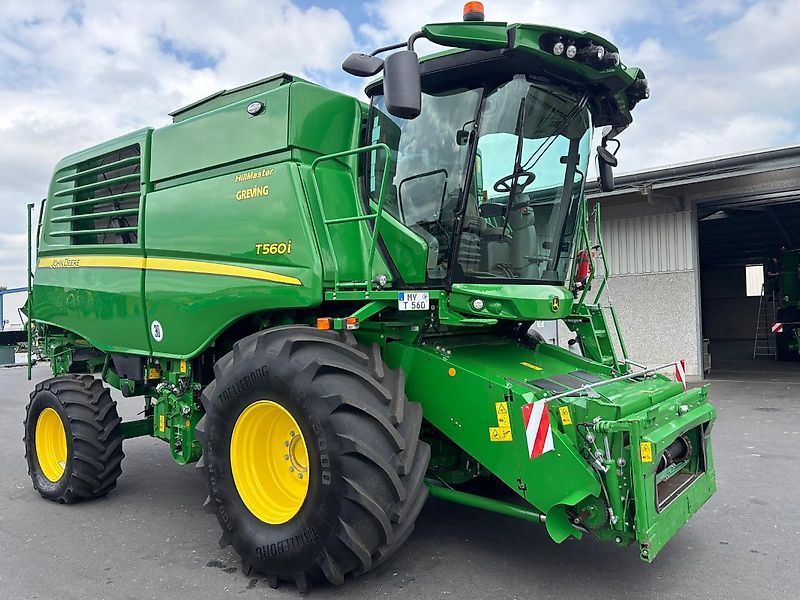 E-FARM: John Deere T560 - Combină de recoltat - id NMPRJDA - 334.950 EUR - Anul: 2023 - Citeste ore: 275,Muterea motorului: 387,Germania