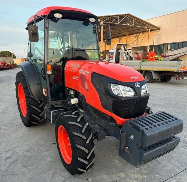 Kubota M5091 Traktor 35 000 €