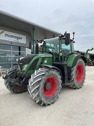 Fendt 724 Vario Tractor €95,000
