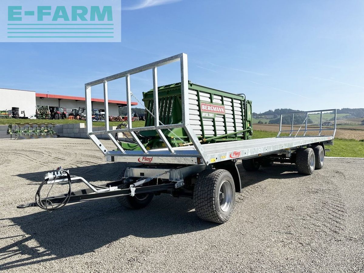 E-FARM: Fliegl dpw 240 3-achs-plattformanhänger - Anhänger - id Q57G7CM - 28.250 € - Österreich