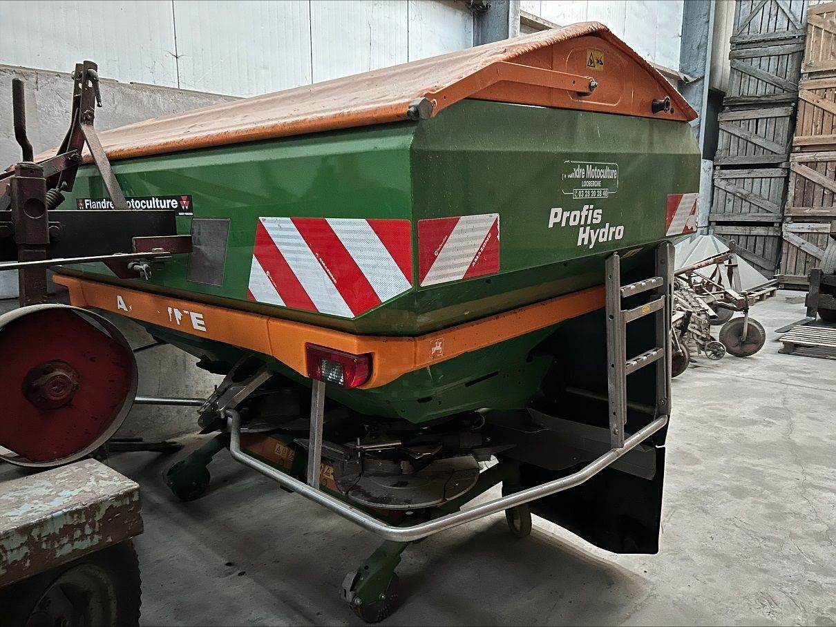 E-FARM: Amazone ZA-TS 3200 Super - Düngerstreuer - id T1ZCV5A - 16.000 € - Baujahr: 2019 - Frankreich