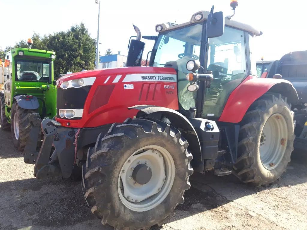 E-FARM: Massey Ferguson 6613 Efficient - Tractor - id JE1ZWNY - €58,000 - Year of construction: 2015 - Engine hours: 4,931,Engine power (HP): 130,France