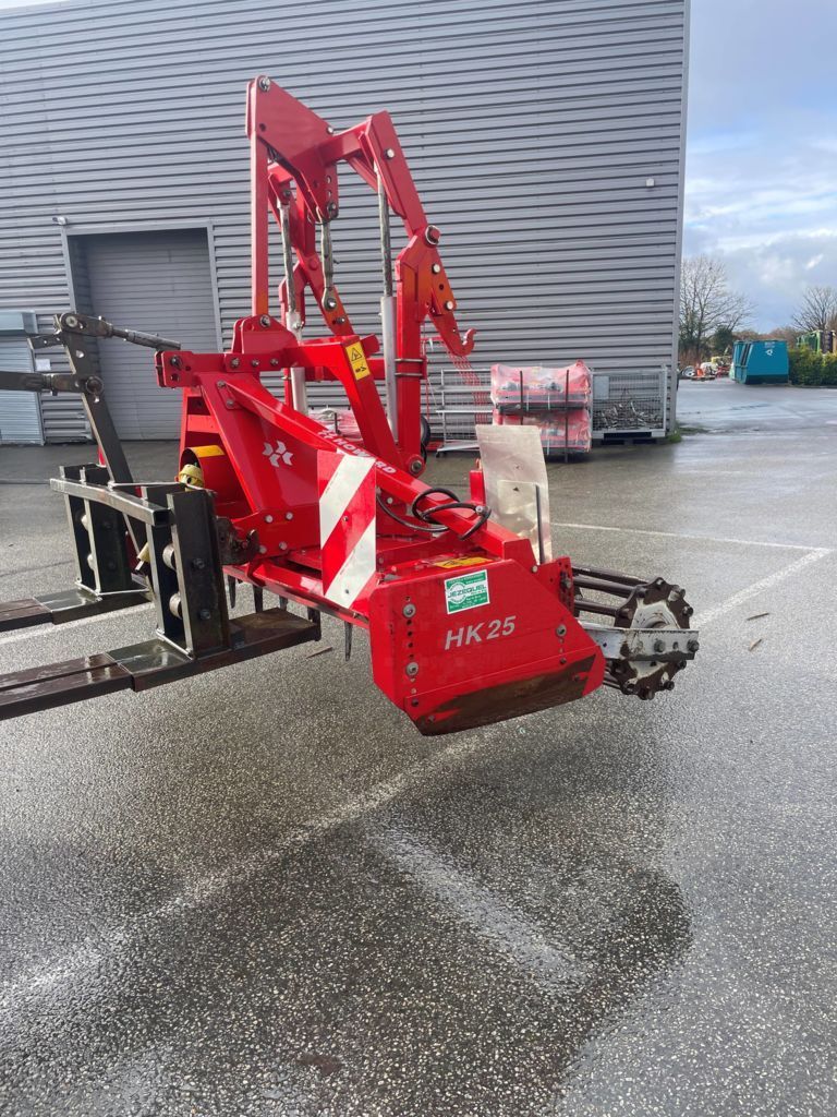 HOWARD hk 25 Power harrow €5,500