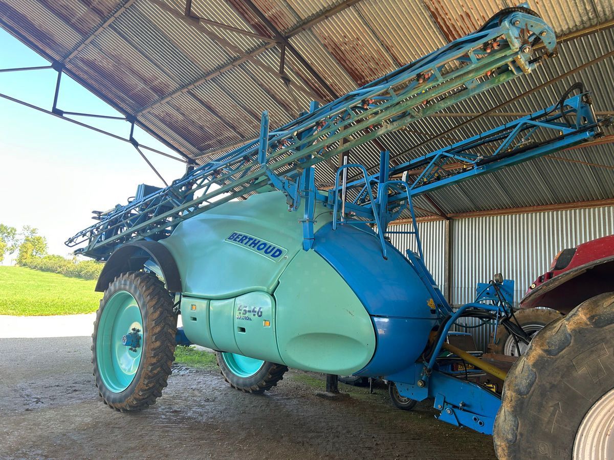 Berthoud 43-46 dp tronic Sprayer €23,500