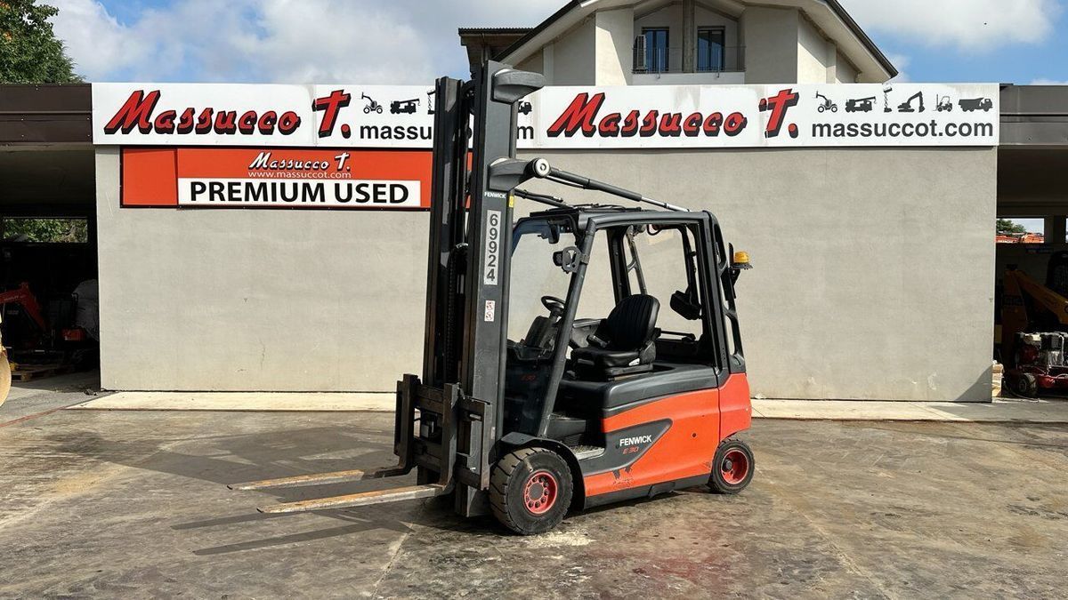 E-FARM: Linde e30l-01 - Gabelstapler - id TIDCDHZ - 35.000 € - Baujahr: 2018 - Abgelesene Motorstunden: 3.935,Italien