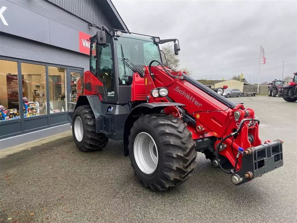 E-FARM: Schäffer 8620 T - Chargeur télescopique  - id CAHDLAE - 110 563 € - Année: 2022 - Puissance du moteur (chevaux): 129,Danemark
