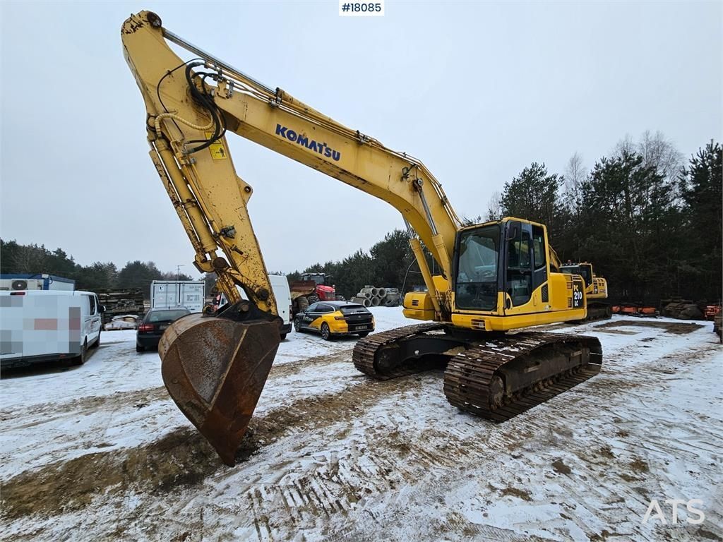 KOMATSU pc210lc-8 Koparka gąsienicowa 32 700 €