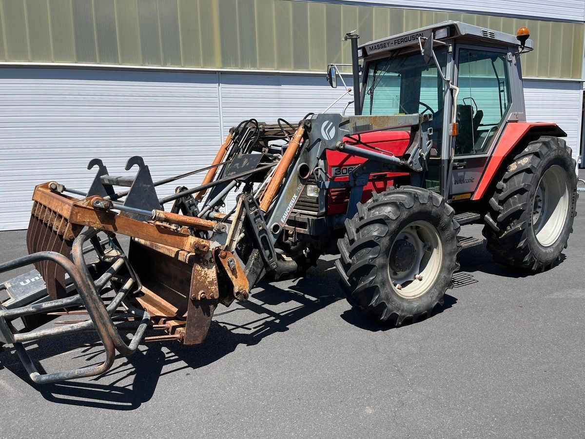 E-FARM: Massey Ferguson 3065 - Traktori - id 1NWBWF6 - 15 000 € - Godina proizvodnje: 1989 - Radni sati motora: 8.570,Snaga motora (KS): 80,Francuska