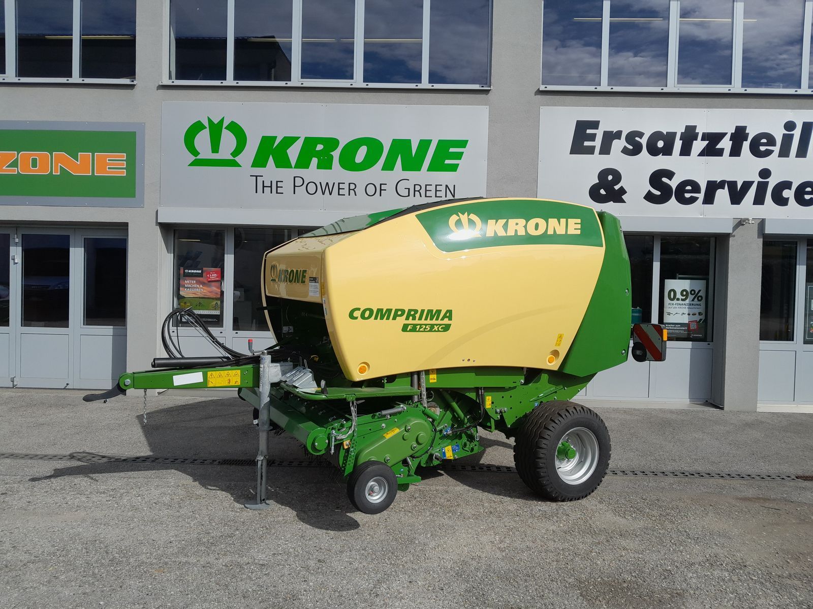 E-FARM: Krone Comprima F 125 XC - Prese za baliranje - id 8XPCYPH - Godina proizvodnje: 2024 - Austrija