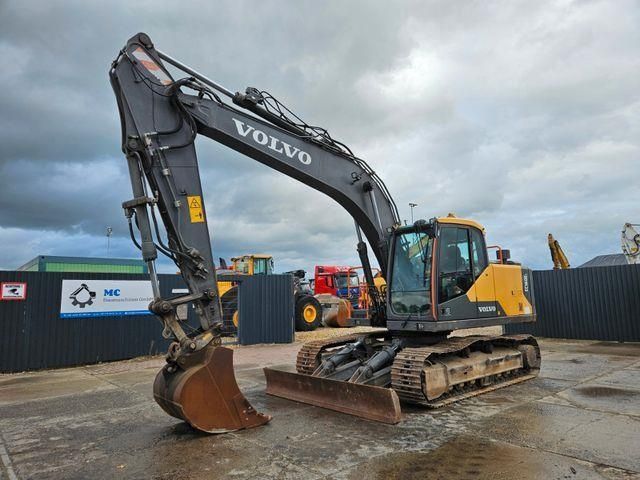 VOLVO ec 160 el *2016*ce*9240h*sw*neue fahrwerk!! Crawler excavator €57,500