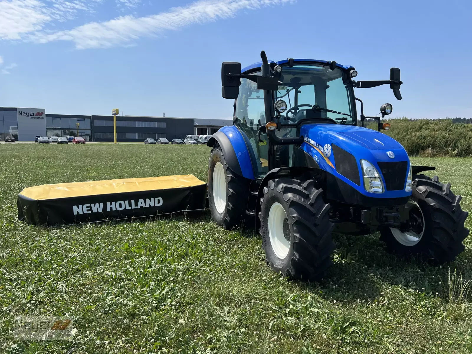 E-FARM: New Holland T4.75 Powerstar - Traktor - id DVDSBCI - 37 900 € - Rok produkcji: 2025 - Motogodziny: 600,Moc silnika: 75,Niemcy