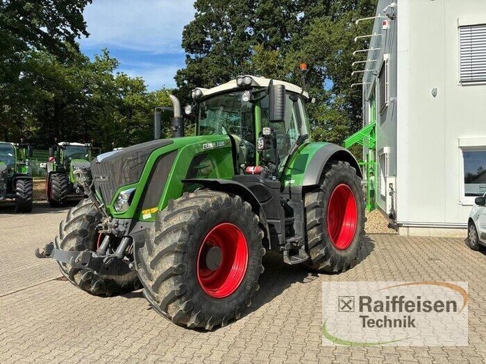 Fendt 828 Vario Tractor €92,000