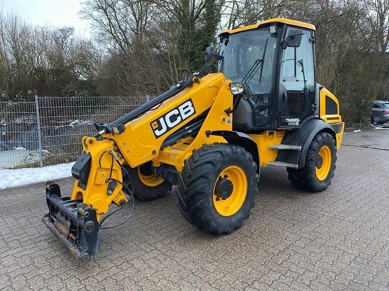JCB tm 220 teleskopradlader Teleskopski viličar 59.900 €