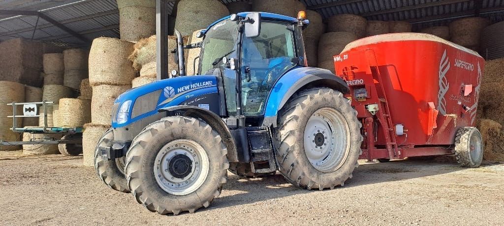 New Holland T5.105 Трактор 38 500 €
