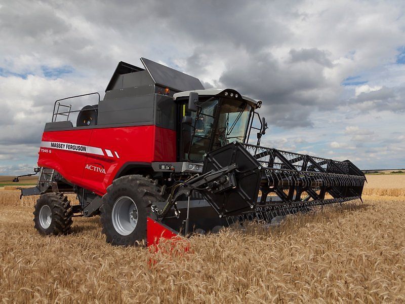 E-FARM: Massey Ferguson Activa 7345S-MCS - Combine harvester - id SZCVXNF - Year of construction: 2024 - Engine power (HP): 260,Germany