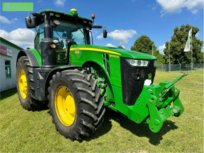 E-FARM: John Deere 8400 R - Tractor - id NJUWXBB - €157,500 - Year of construction: 2017 - Engine hours: 6,815,Engine power (HP): 400,Germany