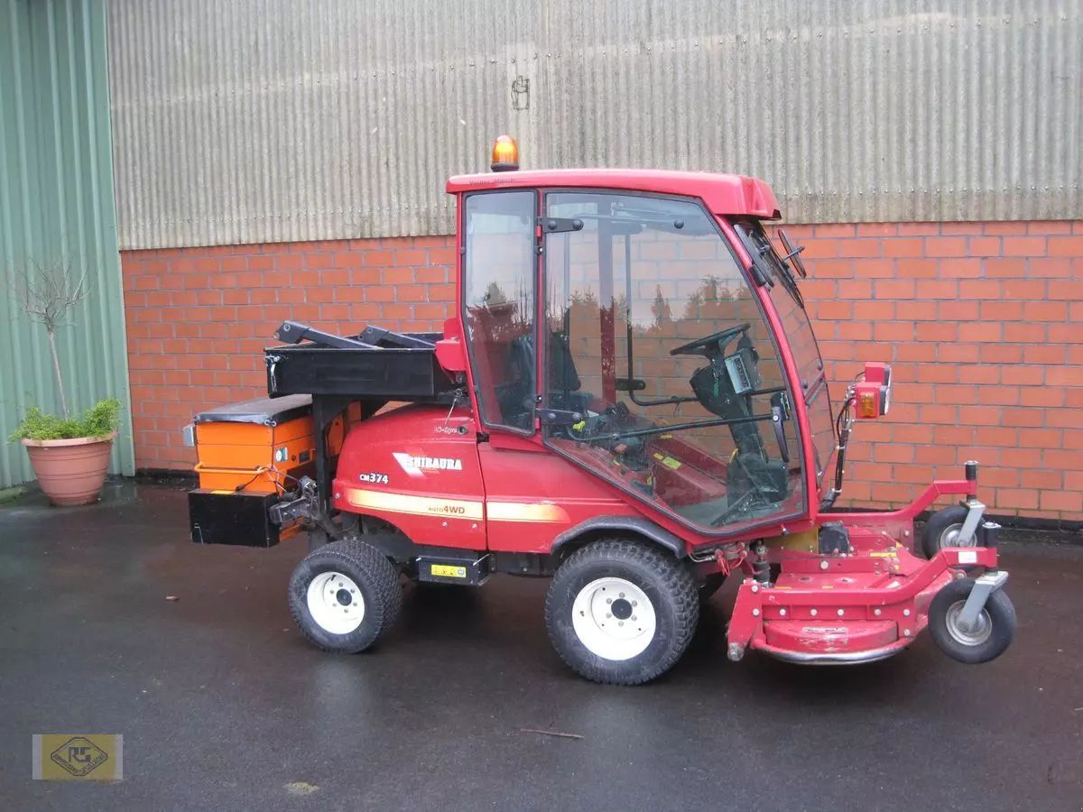 E-FARM: Shibaura cm 374 fm - Traktor - id VHUJNHD - 14.500 € - Produktionsår: 2015 - Motortimer: 2.110,Motoreffekt (HP): 40,Tyskland