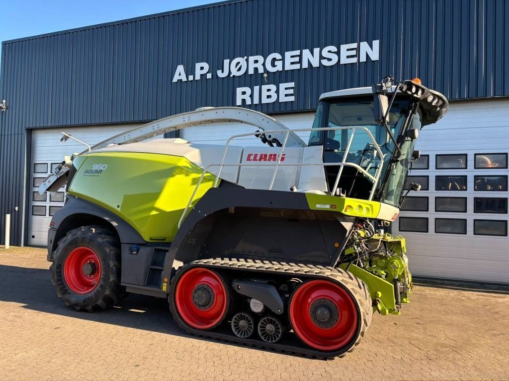 E-FARM: Claas Jaguar 960 - Cosechadora de forraje autopropulsada - id WRYN1UG - 361.294 € - Año: 2020 - Horas: 1594,Potencia del motor: 653,Dinamarca