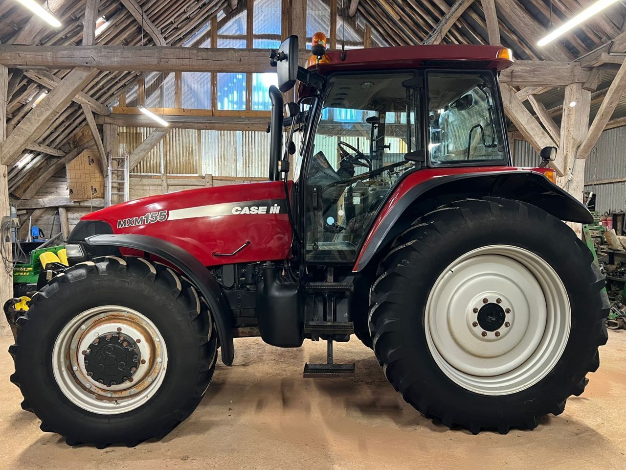 Case IH MXM 155 Traktor 33 500 €