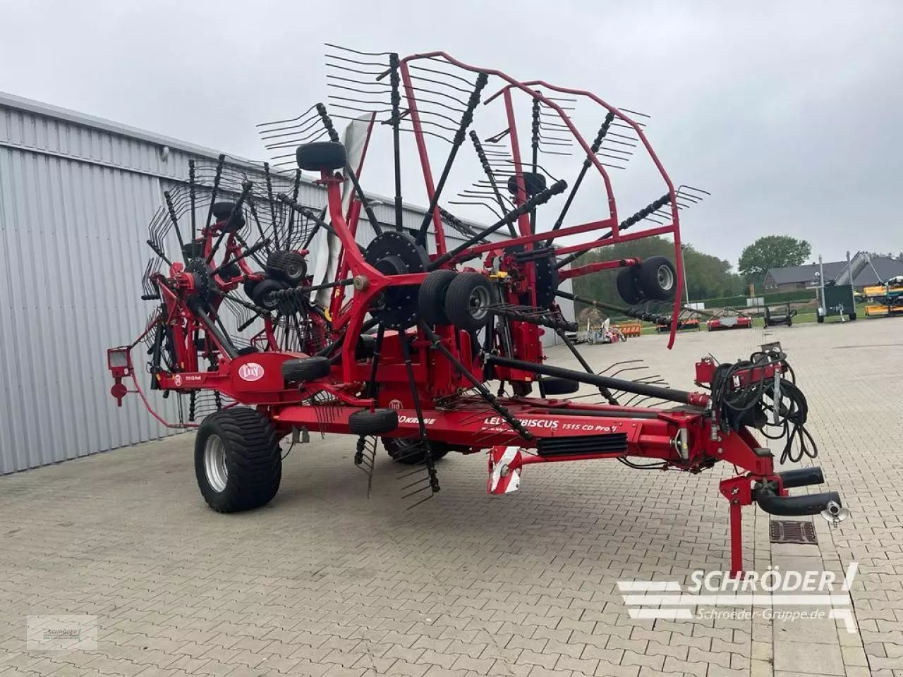 Lely hibiscus 1515 cd profi Zgrabiarka pokosowa 16 485 €