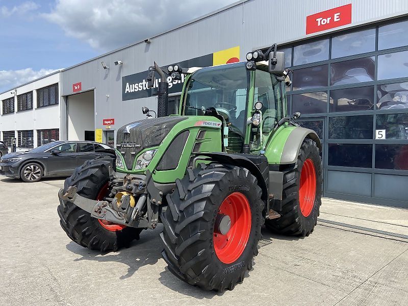 E-FARM: Fendt 516 Vario - Tractor - id DDSFTD9 - €88,333 - Year of construction: 2014 - Engine hours: 4,066,Austria