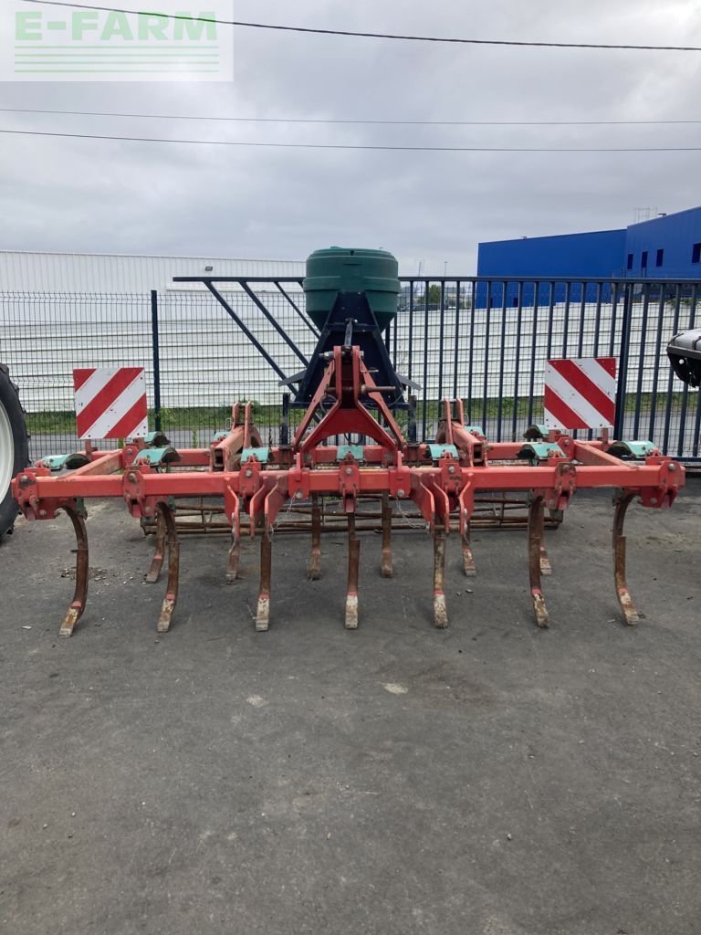 E-FARM: Kverneland clc evo - Cultivateur - id SUCVPUW - 8 000 € - Année: 2011 - France