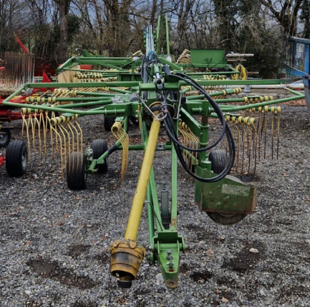 E-FARM: Krone Swadro 710/26 T - Tedder - id SWUWB23 - €13,500 - Year of construction: 2018 - France