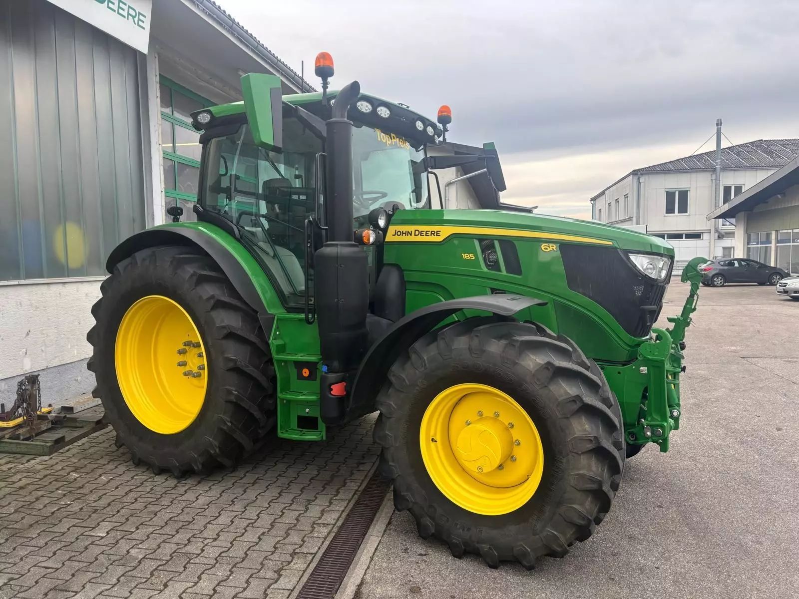 John Deere 6R 185 Τρακτέρ 158.250 €