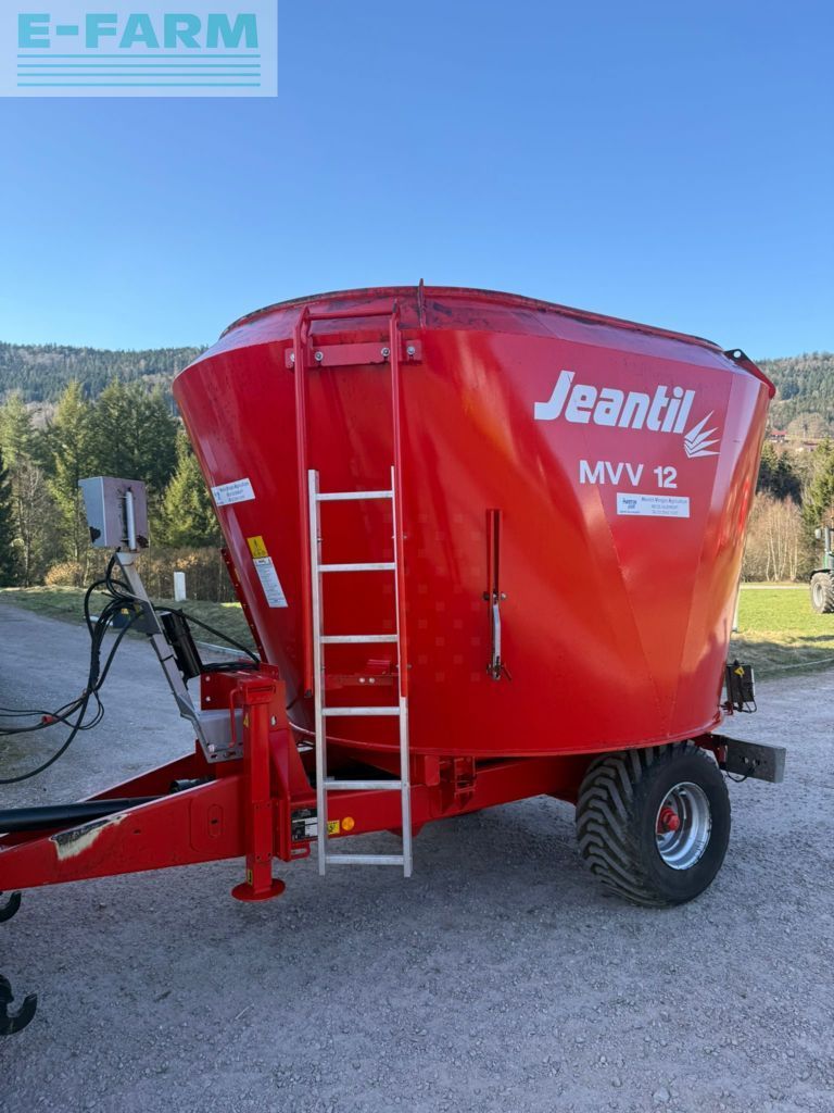 Jeantil mvv 12 Mixer feeder €17,700