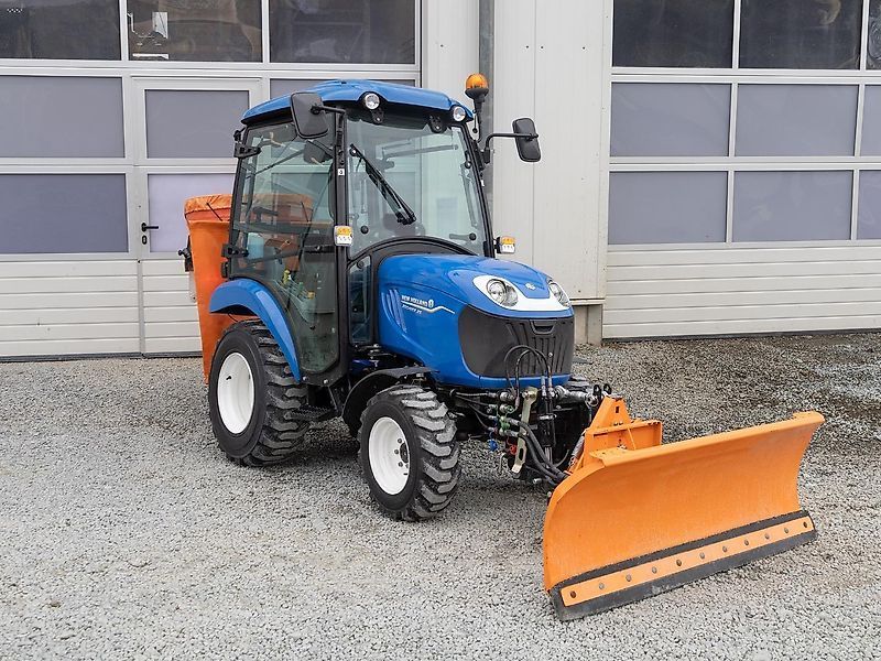 New Holland Boomer 25 Traktor 25 000 €