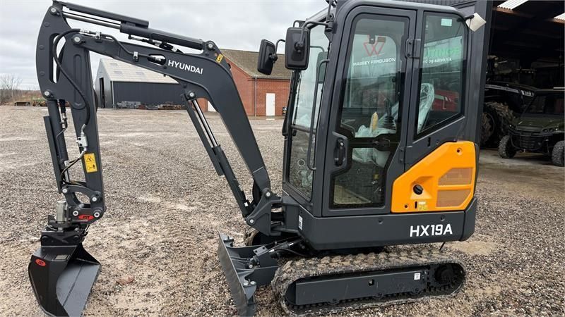 HYUNDAI hx19a Mini excavator €27,839