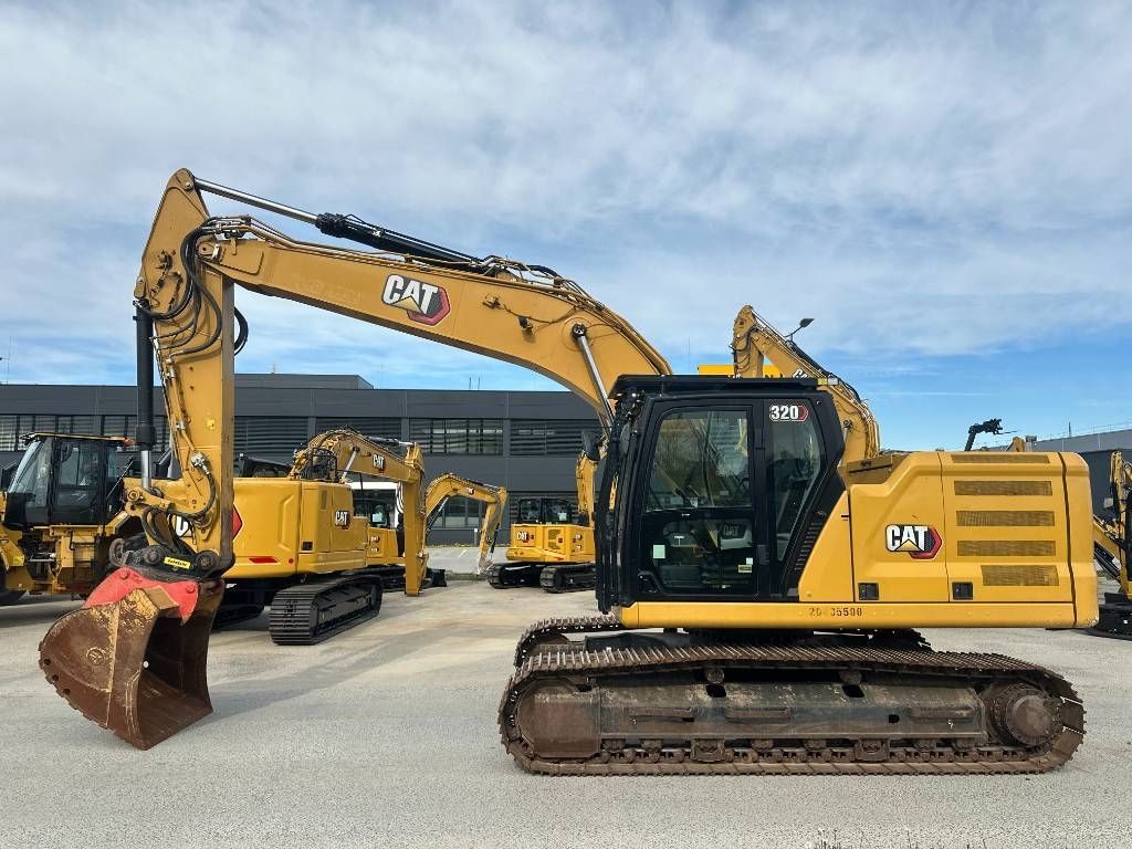 Caterpillar 320 Raupenbagger 105.000 €