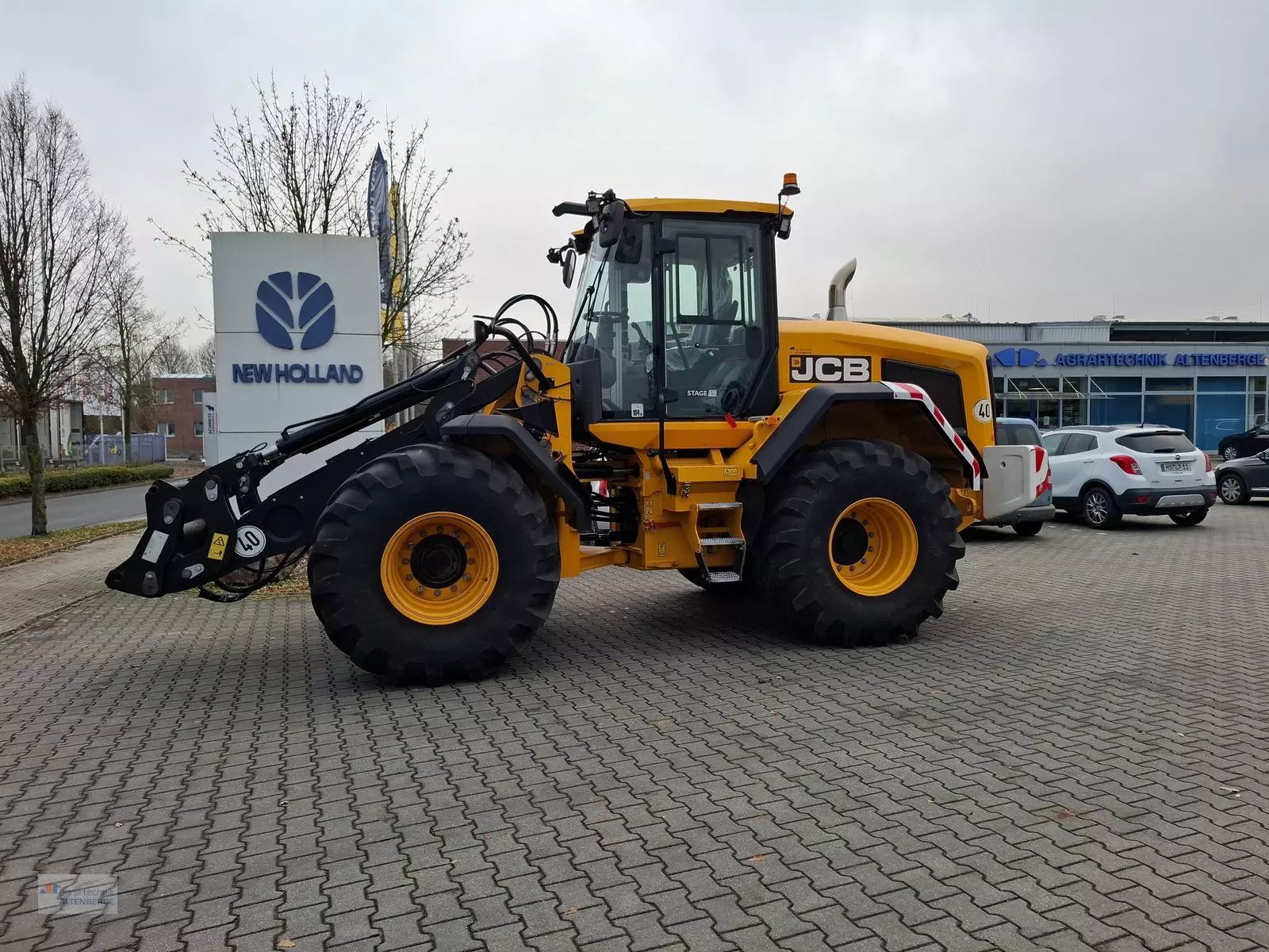 JCB 427 agri Chargeuse sur pneus 160 084 €