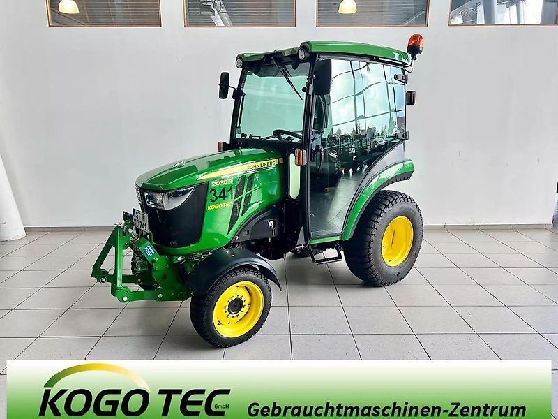 John Deere 2038 R Tractor €29,550