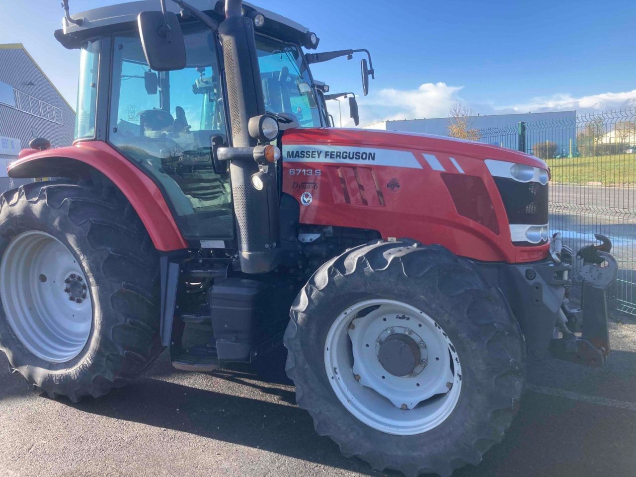 Massey Ferguson 6713 Traktor 61 000 EUR