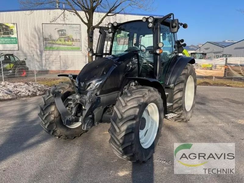 Valtra G 135 A Tractor 84.900 EUR