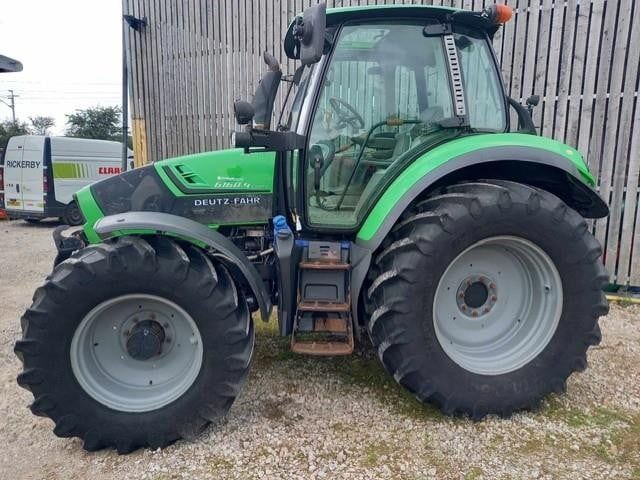 E-FARM: Deutz-Fahr 6160.4 - Tracteur - id SMDVPUC - 45 542 € - Année: 2016 - Lecture du nombre d'heure: 6 370,Puissance du moteur (chevaux): 160,Royaume-Uni